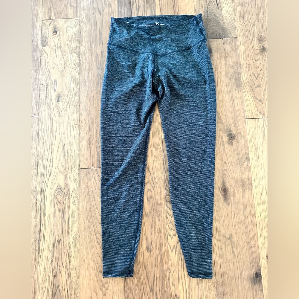 Black striped Old Navy leggings size large